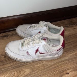 Nike Court Vision Low Premium U Complete Me shoes